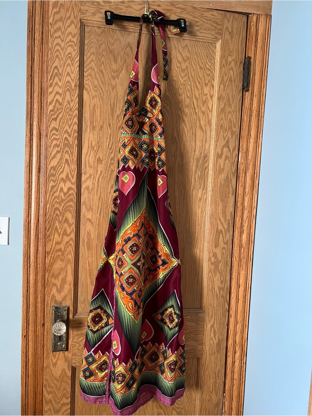 Home Accent Scarf Throw in Burgundy and Green - Unbranded no size or tag fits s